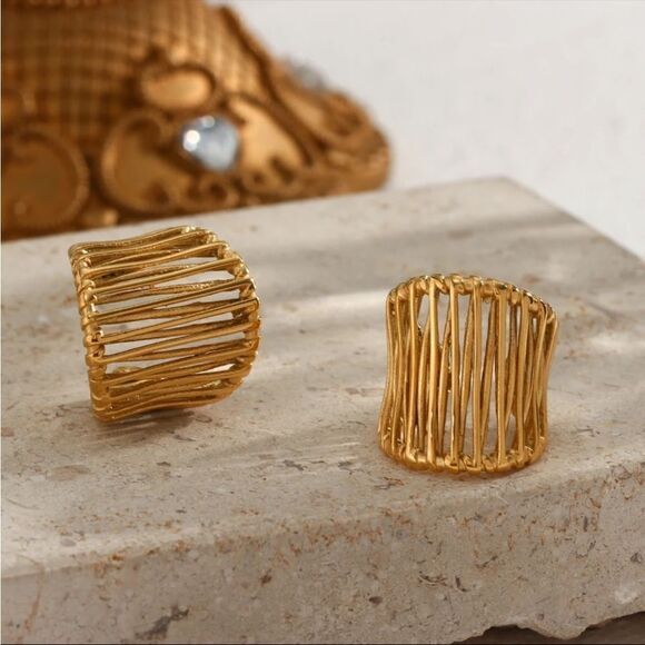 #34 Woven Gold Adjustable Ring - Picture 3 of 9